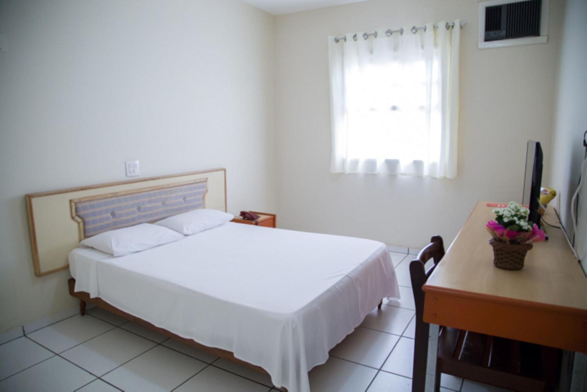 Hotel Dona Beja Araxa Exterior photo